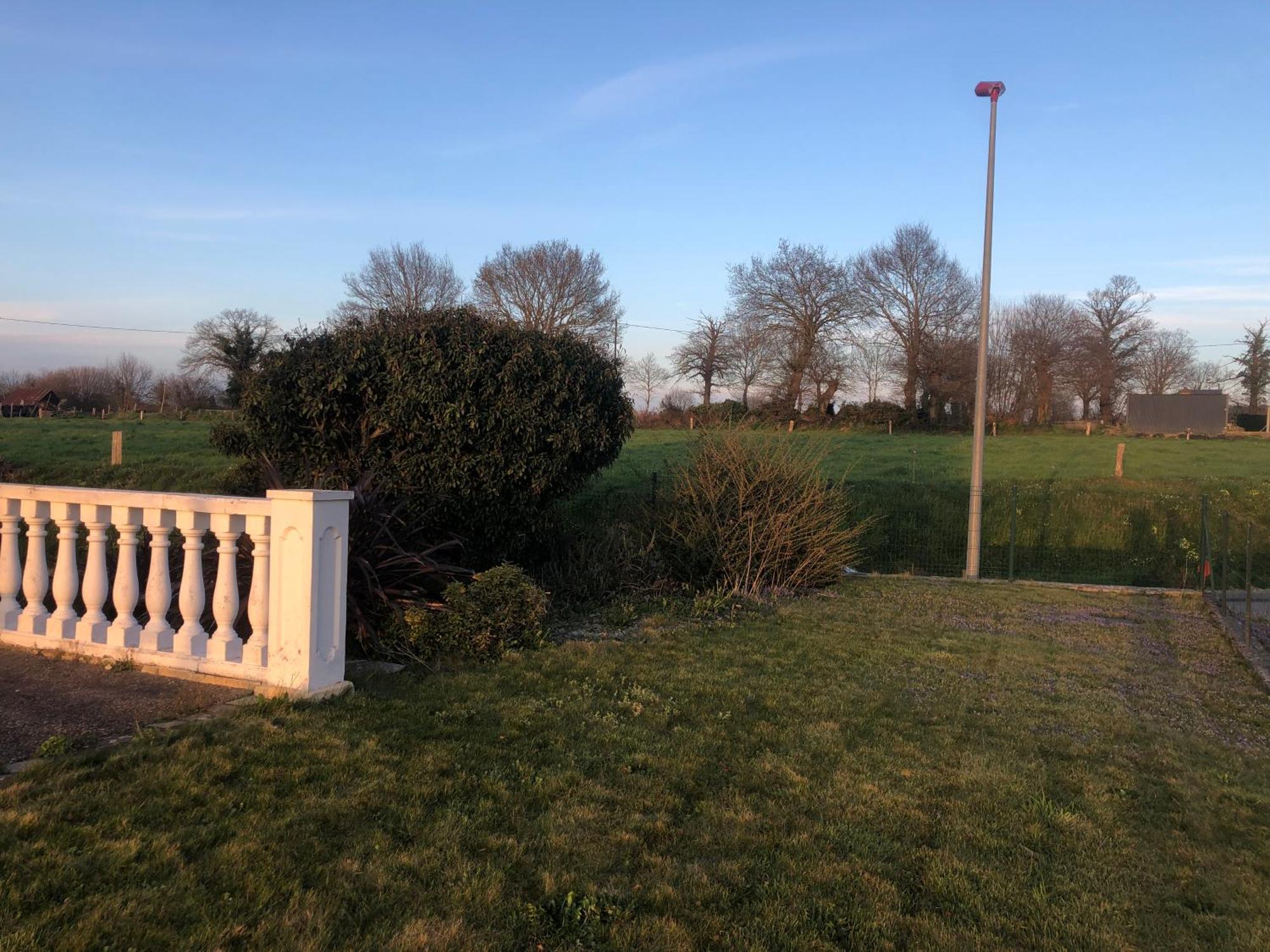 Gite Argouges Bagian luar foto